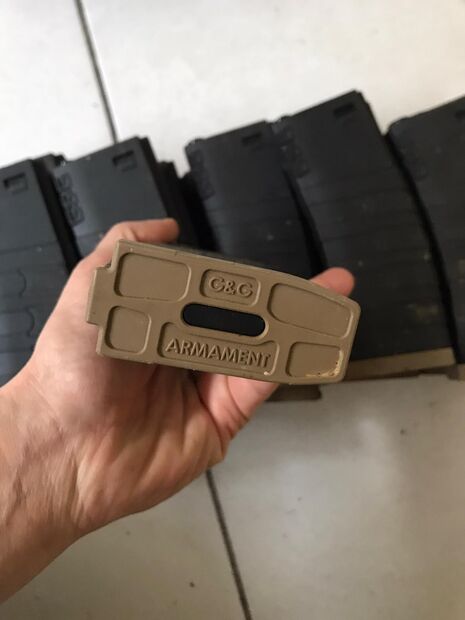 2. EL G&G MID-CAP ÜSTÜ SİYAH ALTI TAN ŞARJÖRLER