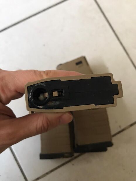 2. EL G&G MID-CAP ÜSTÜ TAN ALTI SİYAH ŞARJÖRLER