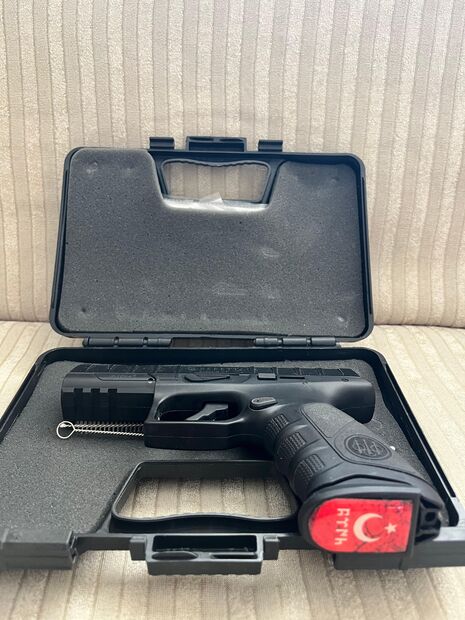 BERETTA APX AİRSOFT TABANCASI