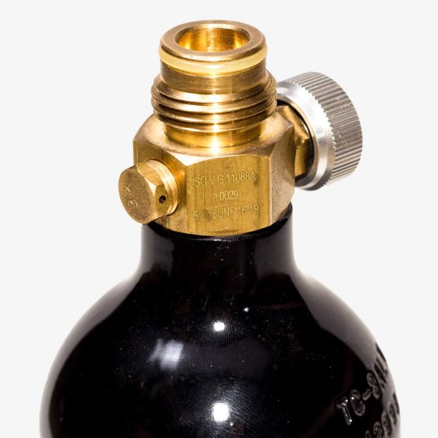 GANGSTA 12 OZ CO2 TANK (ON/OFF VALVE)