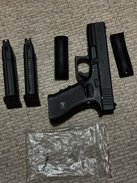 UMAREX GLOCK 17 SİYAH AIRSOFT TABANCASI