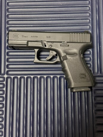 UMAREX - UMAREX GLOCK 19 GEN4 AİRSOFT TABANCASI