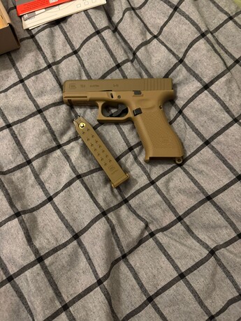 UMAREX - UMAREX GlOCK 19X TAN AIRSOFT TABANCASI