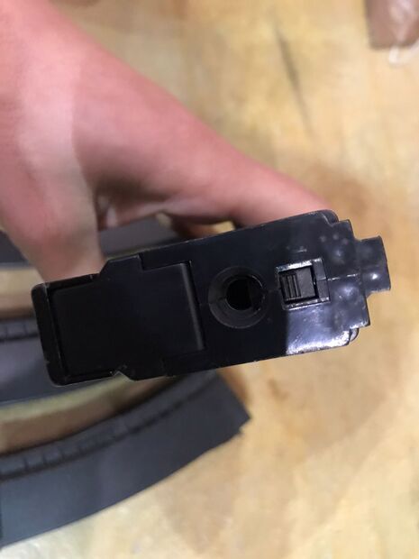 USED AIRSOFT MAGAZINES (20 PCS.)