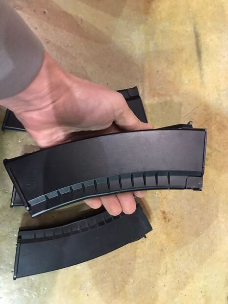 USED AIRSOFT MAGAZINES (20 PCS.)