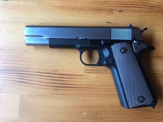 USED WE 1911 SILVER/BLACK AIRSOFT PISTOL