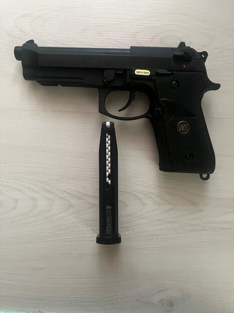 WE BERETTA M92 AIRSOFT TABANCASI